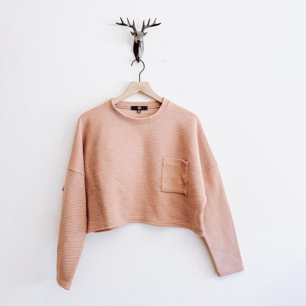 Missguided Women's Pink Ribbed Cropped Crew Neck Sweater Size 10